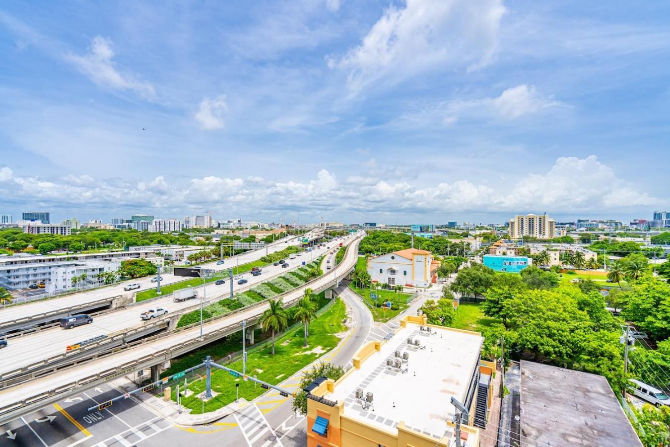 Urban Escape 3 Bed Unit Near Brickell And Wynwood Appartement Miami Buitenkant foto