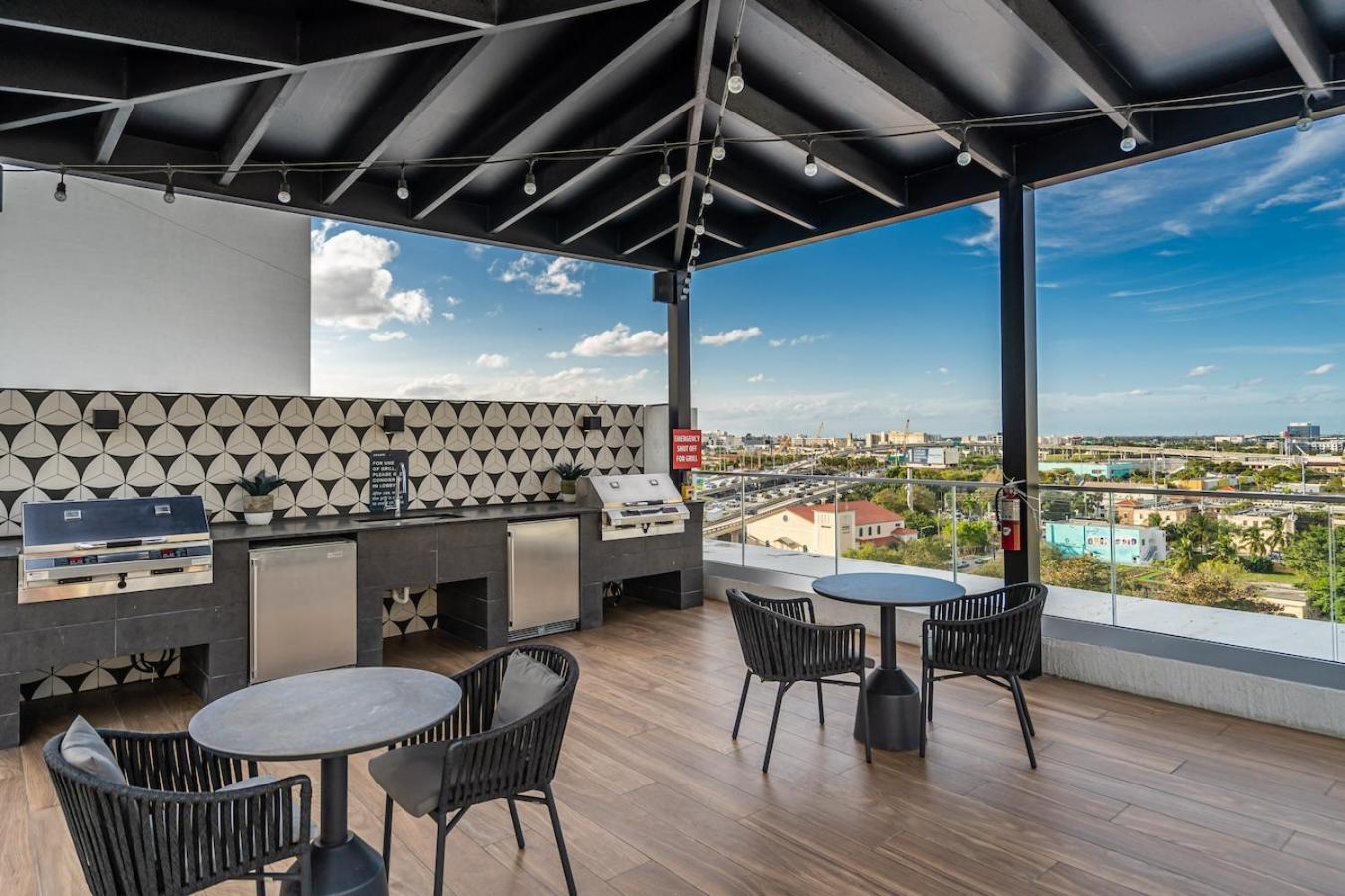 Urban Escape 3 Bed Unit Near Brickell And Wynwood Appartement Miami Buitenkant foto